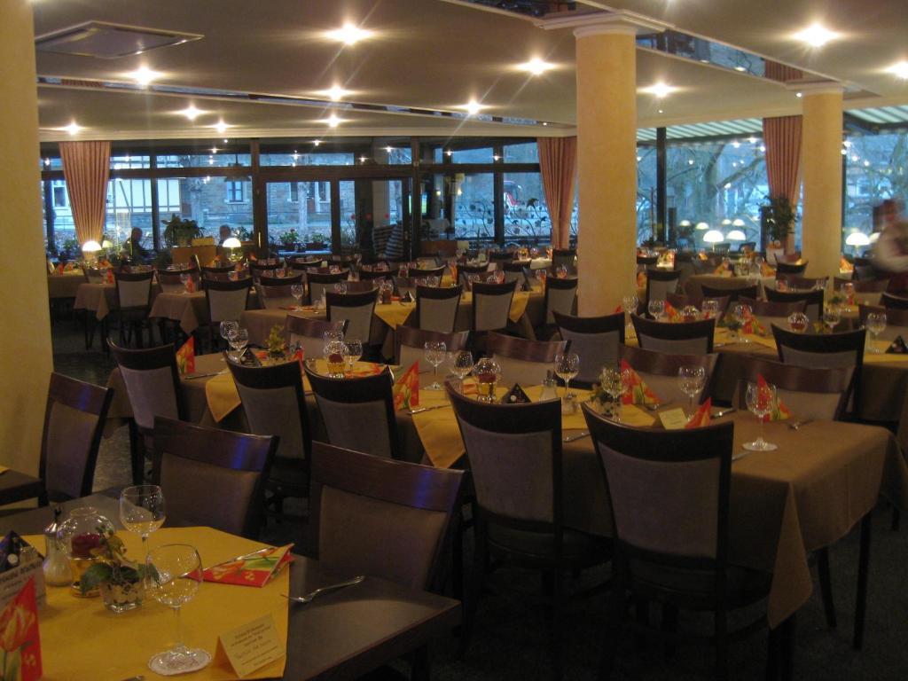 Land-Gut-Hotel Zur Post Altenahr Exteriör bild